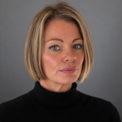 Erika Dahl